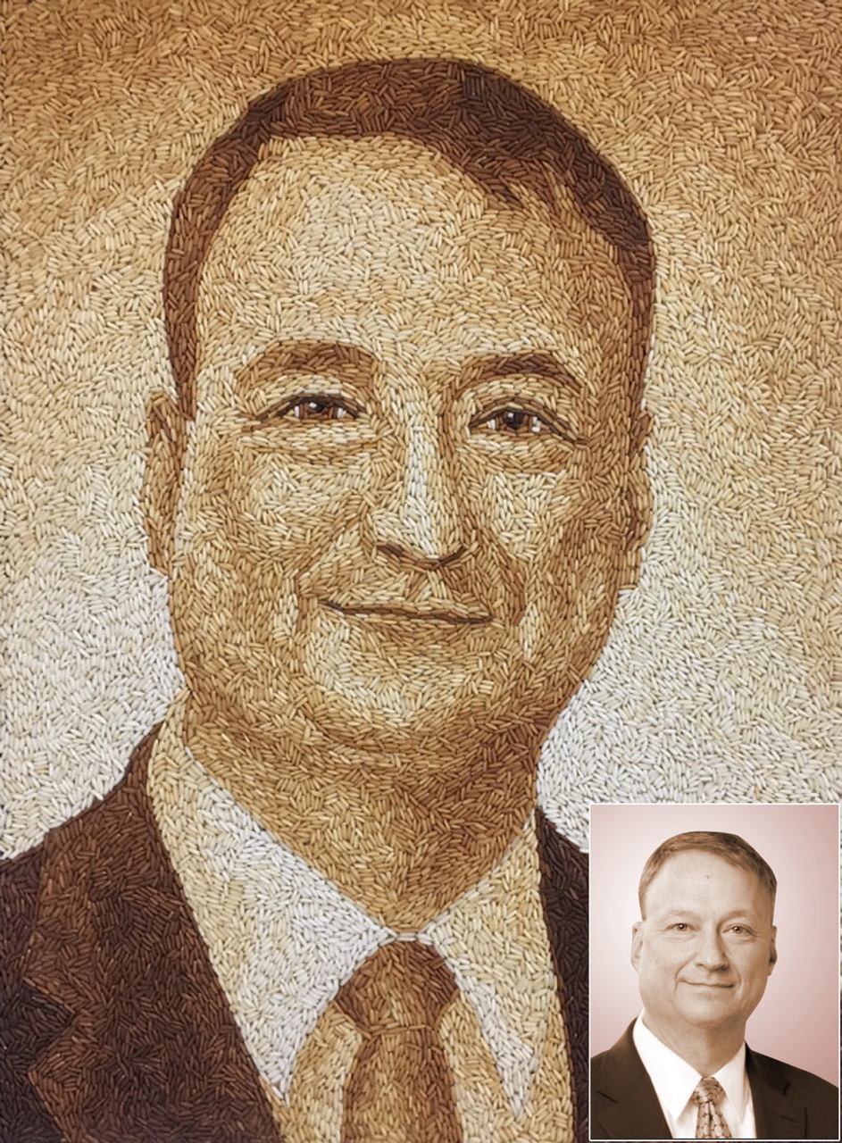 Tranh Gạo Rang Chân Dung 2025 1